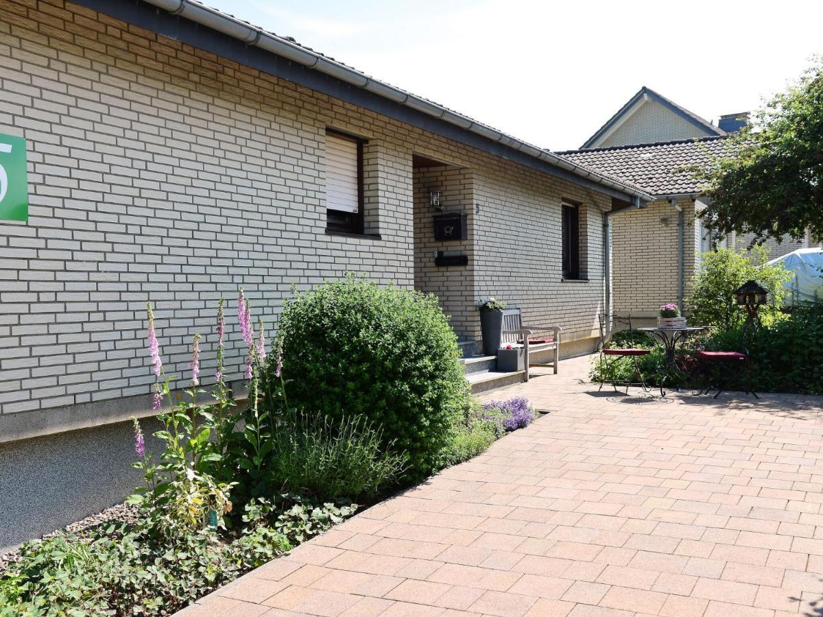 Sunny Flat In Bad Driburg With Garden Lejlighed Eksteriør billede
